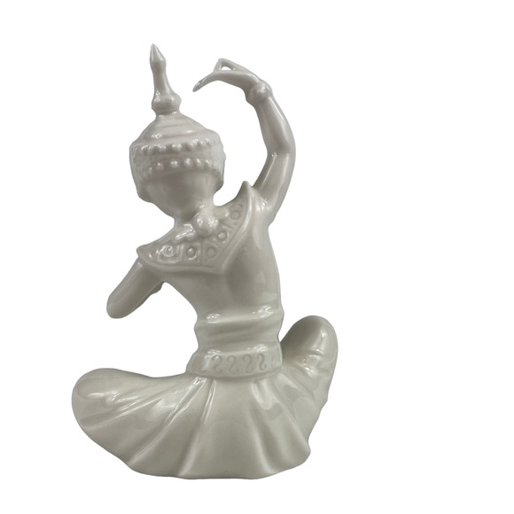 Thai Gates Dancer Traditional Japanese Vintage White Porcelain Zen Fragile 5” - Picture 7 of 7